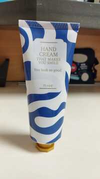 MAXBRANDS - Hand cream that makes you smile