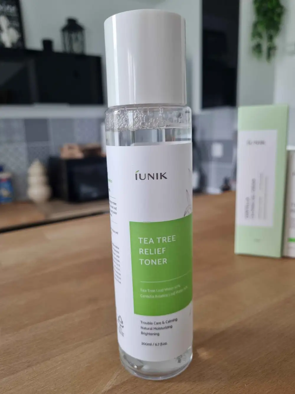 IUNIK - Tea tree relief toner