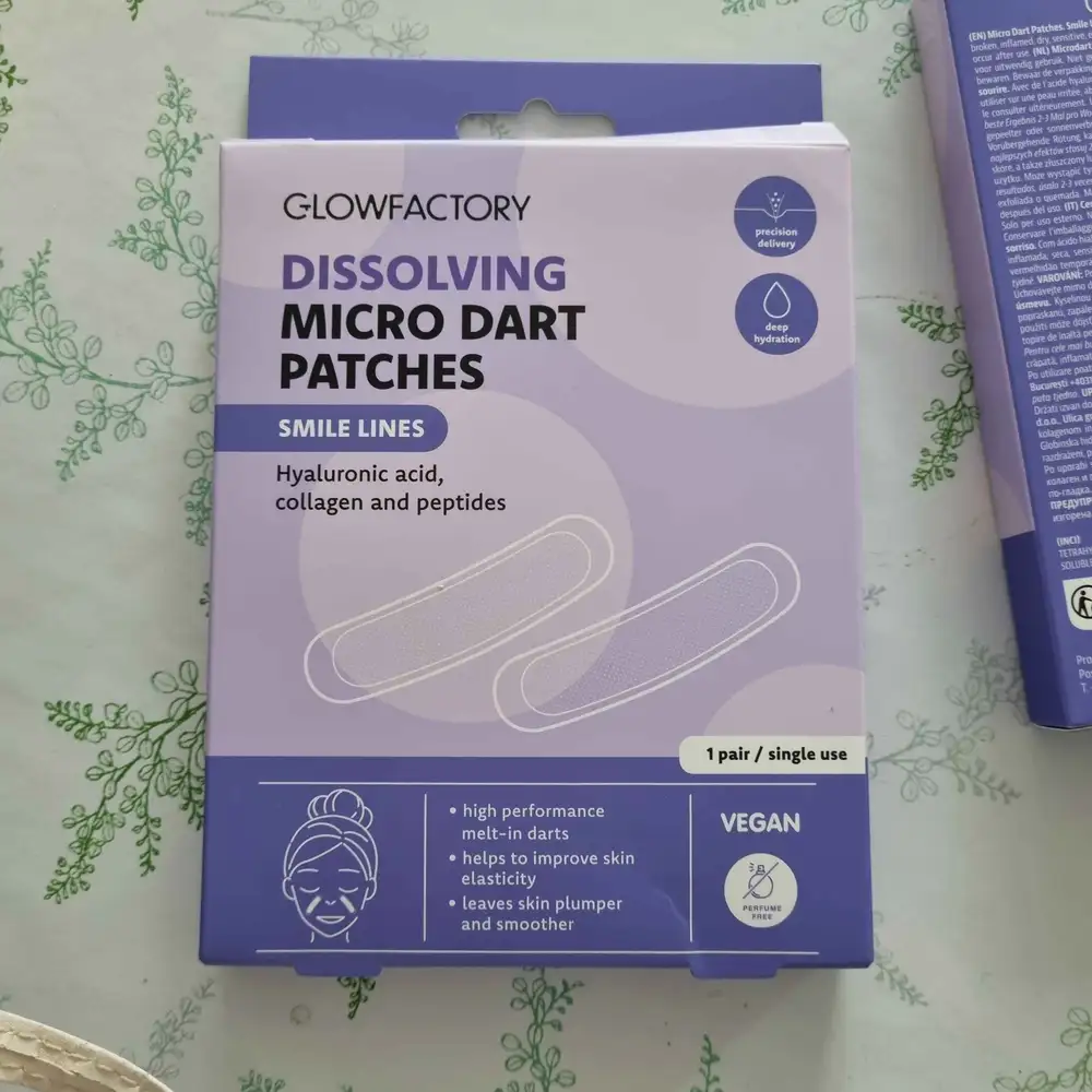 GLOW FACTORY - Dissolving micro dart patches