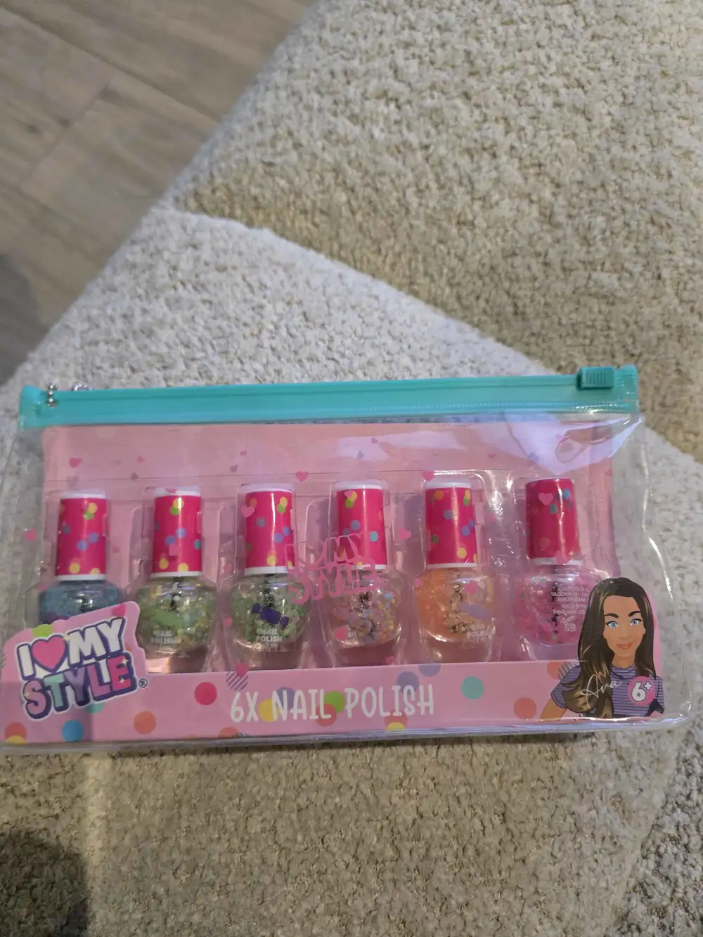 I LOVE MY STYLE - Nail polish 
