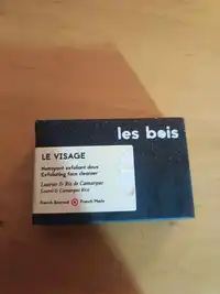 LES BOIS - Nettoyant exfoliant doux pour le visage