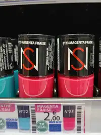 NS - Vernis à ongles n°23 magenta fraise