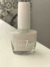 MAYBELLINE NEW YORK - Super stay 7 days - Gel nail color