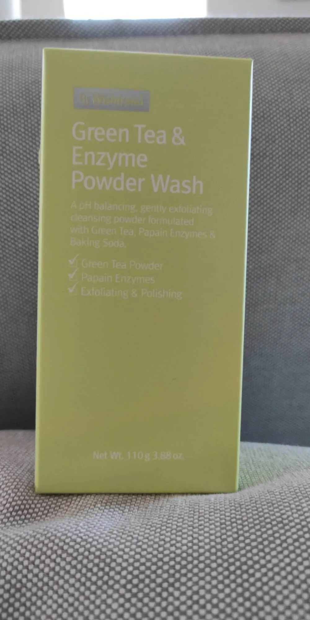 BY WISHTREND - Green tea & enzyme powder wash 