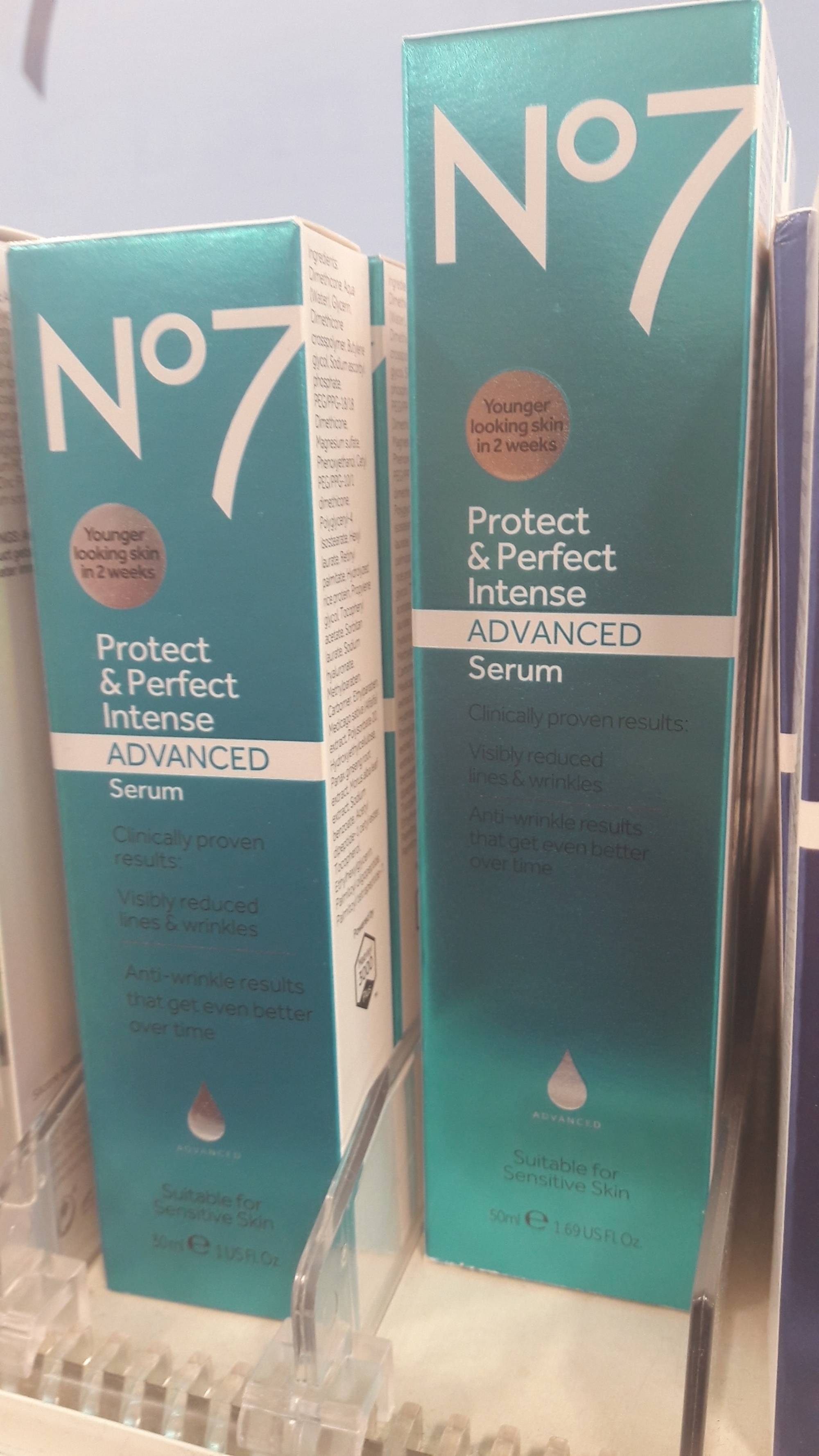 N°7 - Protect & perfect intense Serum
