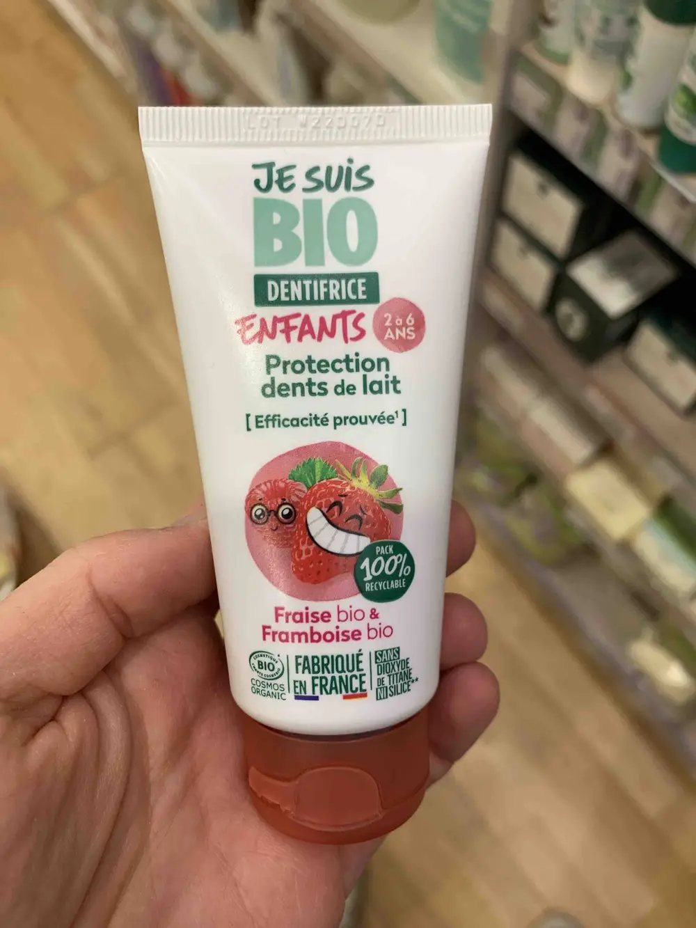 JE SUIS BIO - Protection dents de lait - Dentifrice enfants fraise & framboise bio