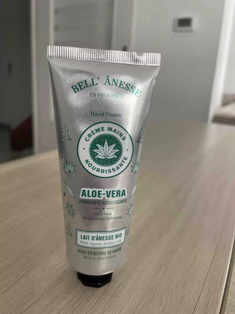 BELL'ANESSE - Aloe-vera - Crème mains nourrissante