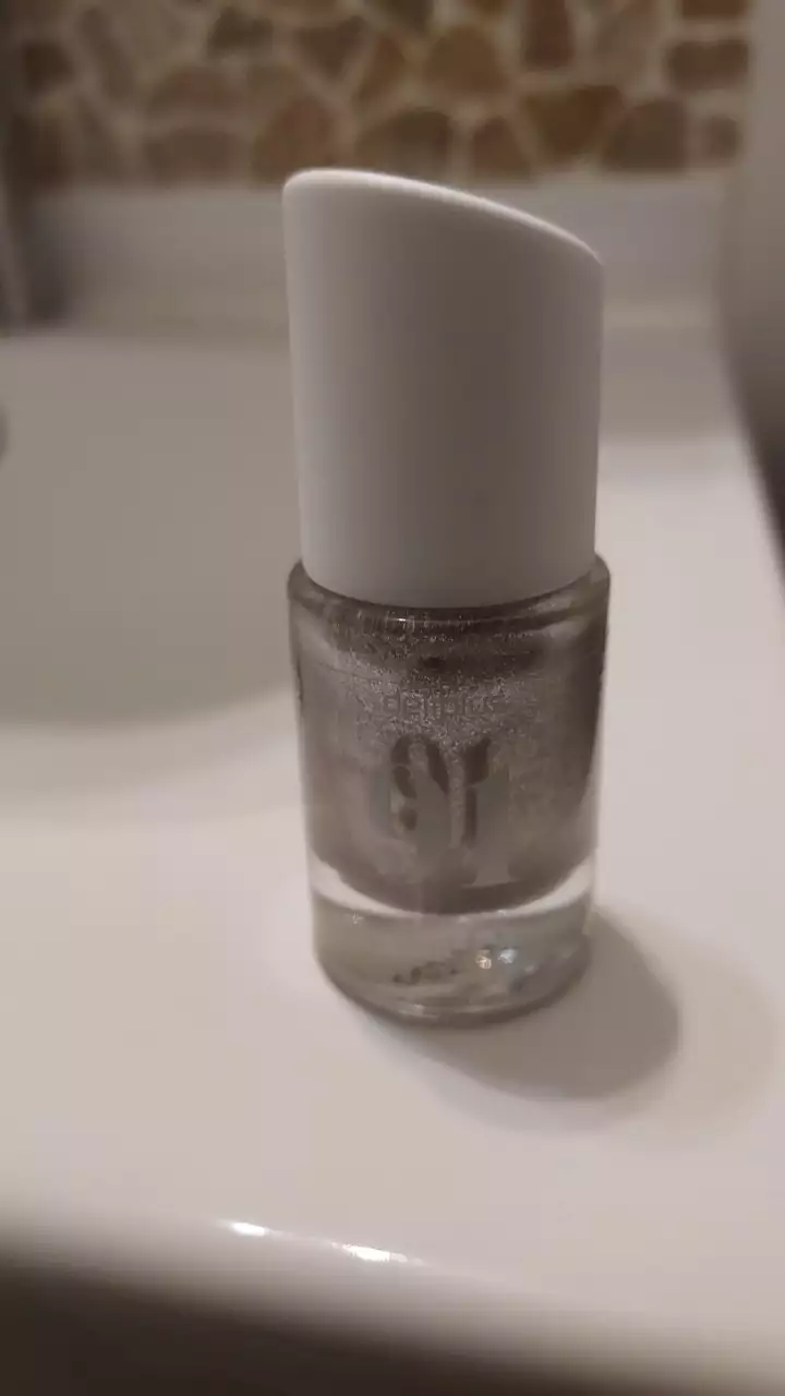 DELIPLUS - 91 Vernis à ongles