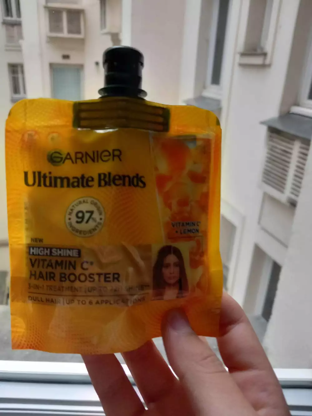 GARNIER - Ultimate blends - Vitamin C hair booster