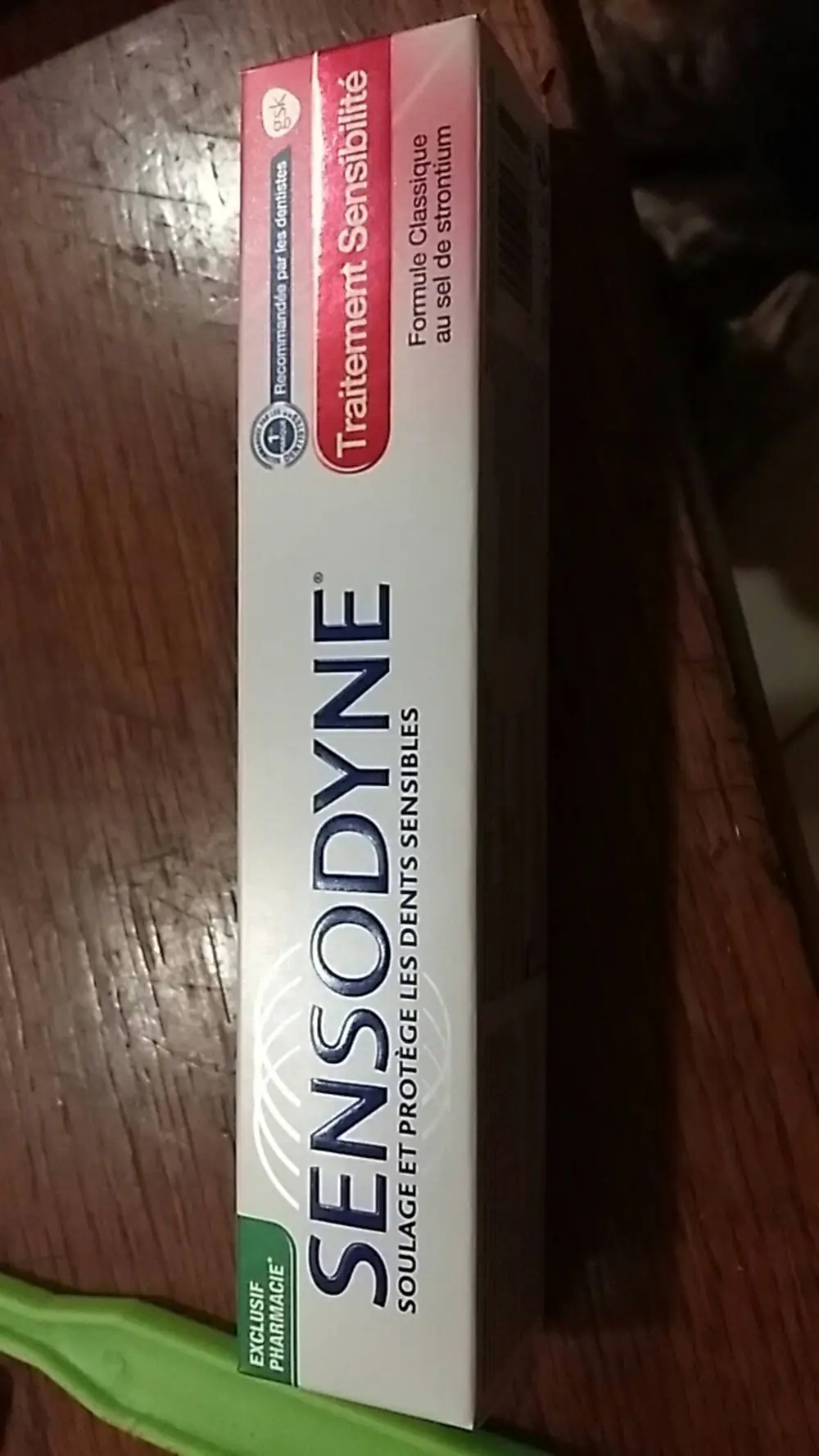 SENSODYNE - Traitement sensibilité - Dentifrice