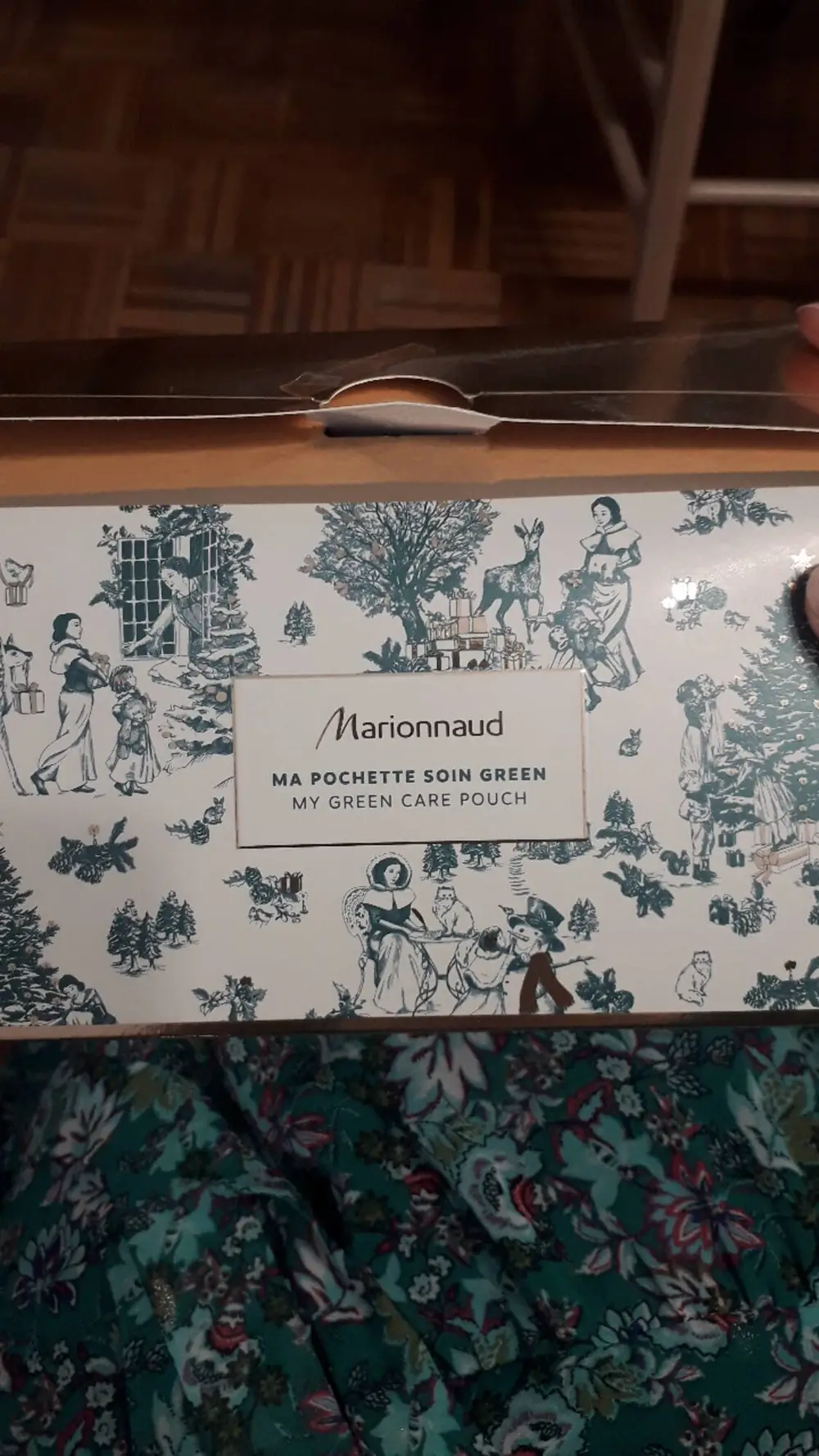 MARIONNAUD - Ma pochette de soin green