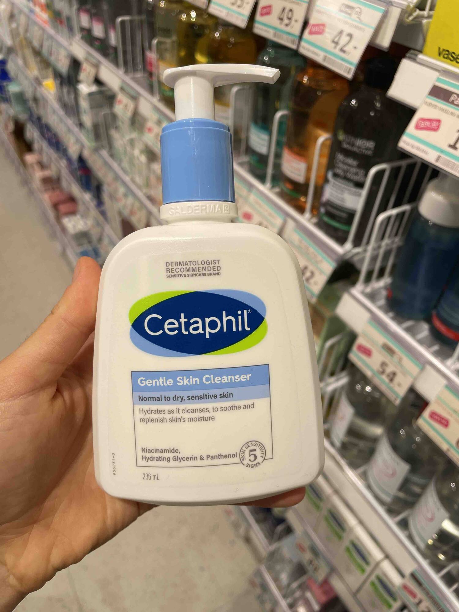 CETAPHIL - Gentle skin cleanser - Hydrates