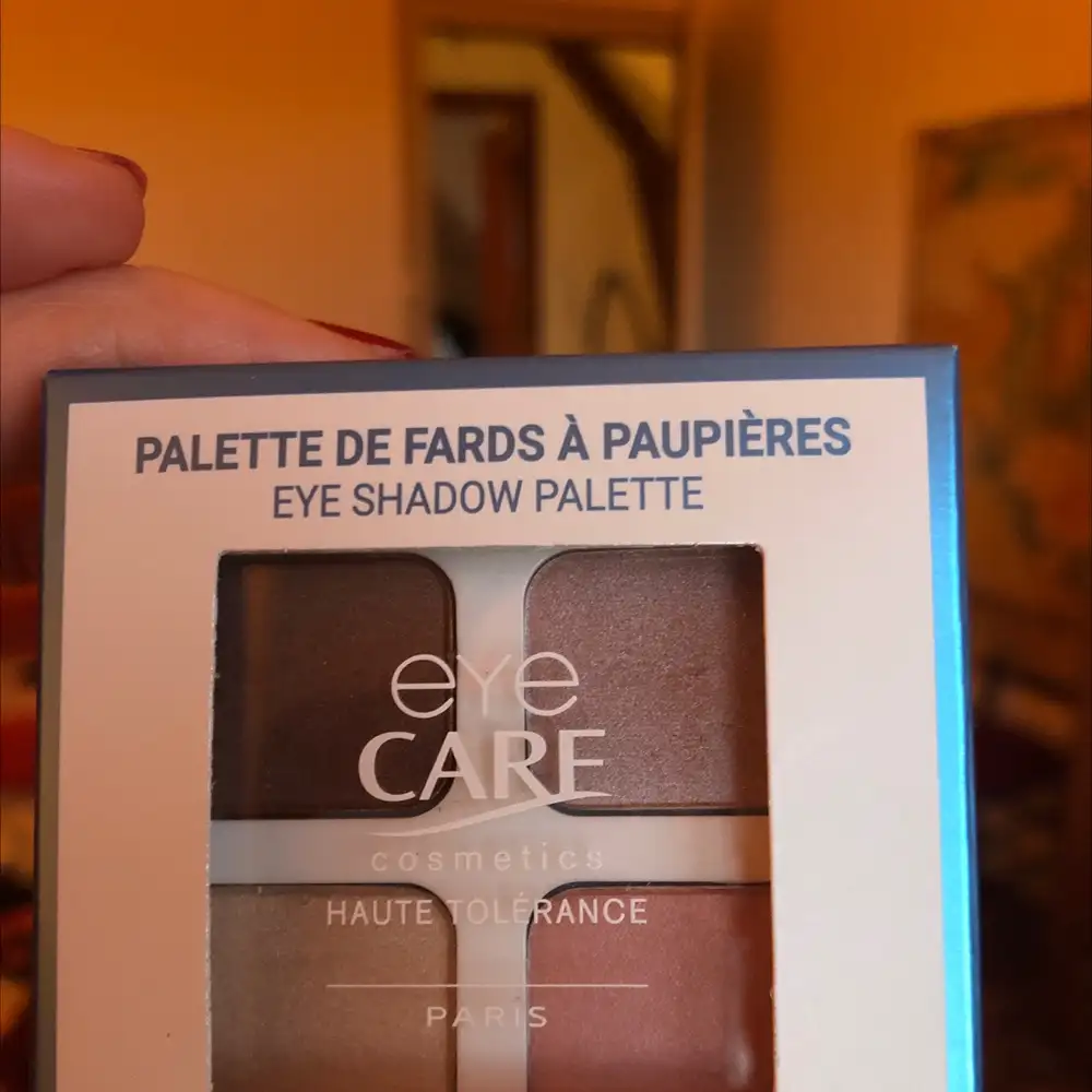 EYE CARE - Palette de fards à paupières 