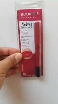 BOURJOIS - Velvet the pencil - Rouge à lèvres 2 en 1 13 Framboise griffée