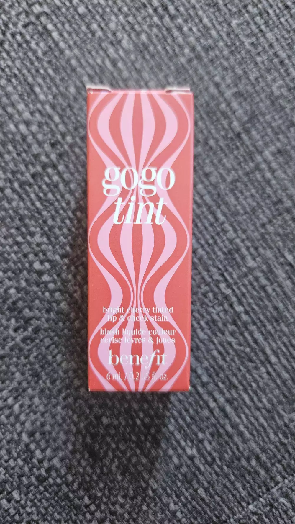 BENEFIT - Gogo tint - Blush liquide couleur cerise lèvres & joues