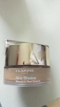 CLARINS - Skin illusion mineral & plant extracts