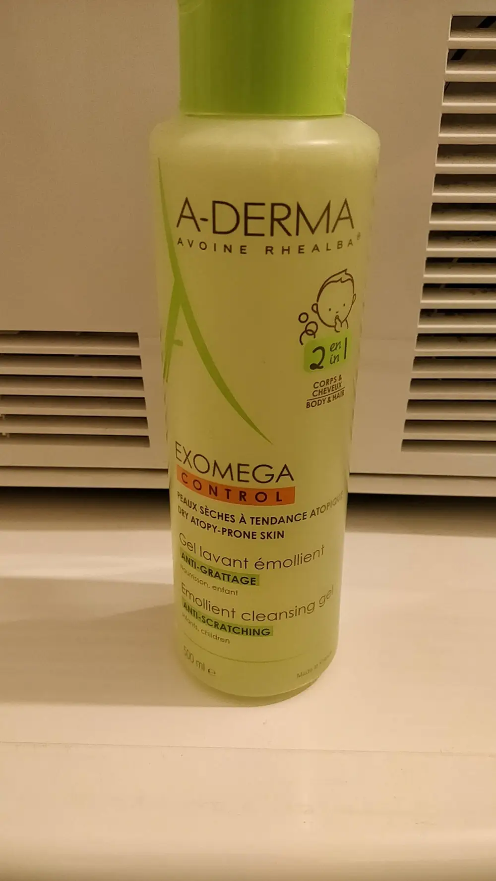 A-DERMA - Exomega control - Gel lavant émollient 2 en 1