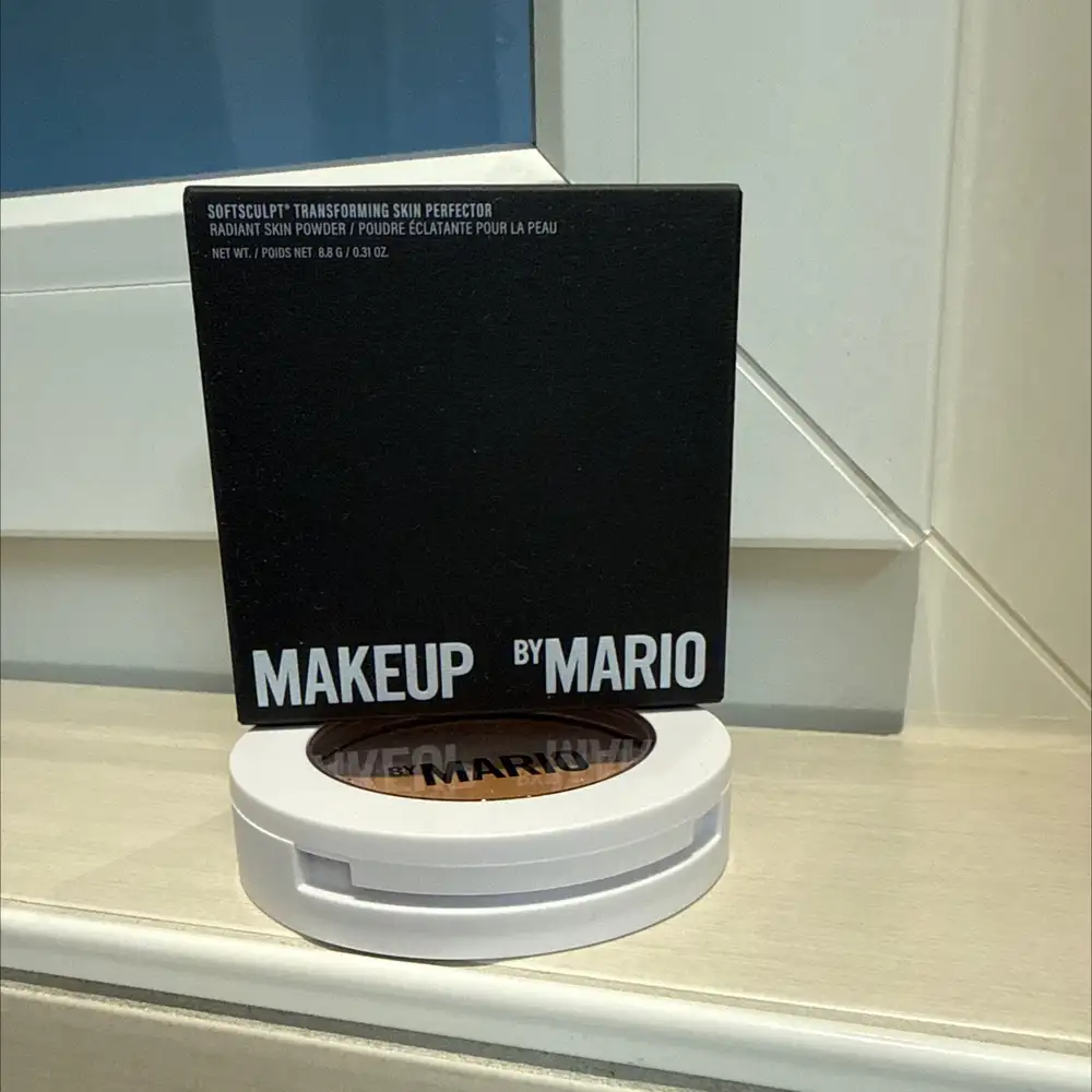 MAKEUP BY MARIO - Softsculpt - Poudre éclatante pour la peau