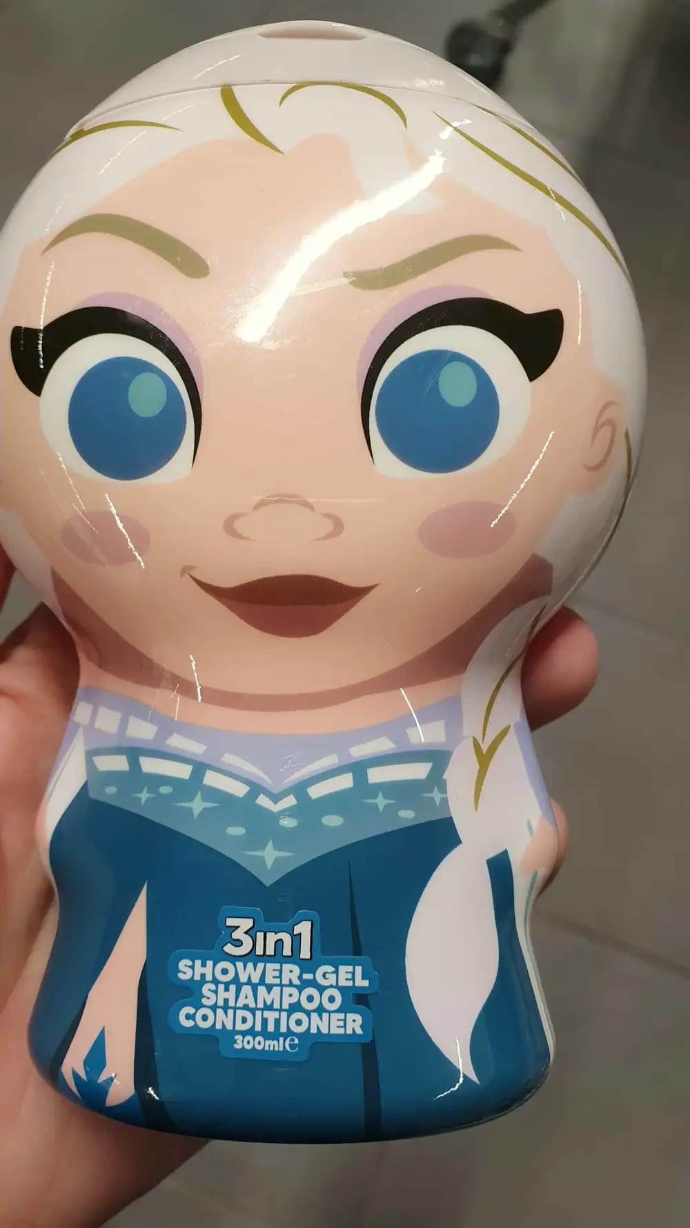 CORSAIR - 3 in 1 shower gel, shampoo and conditioner