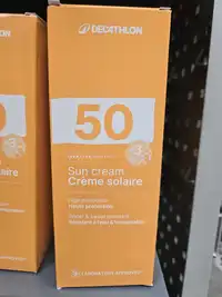 DÉCATHLON - Creme solaire SPF 50 + 