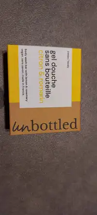 UN BOTTLED - Gel douche sans bouteille citron & romarin
