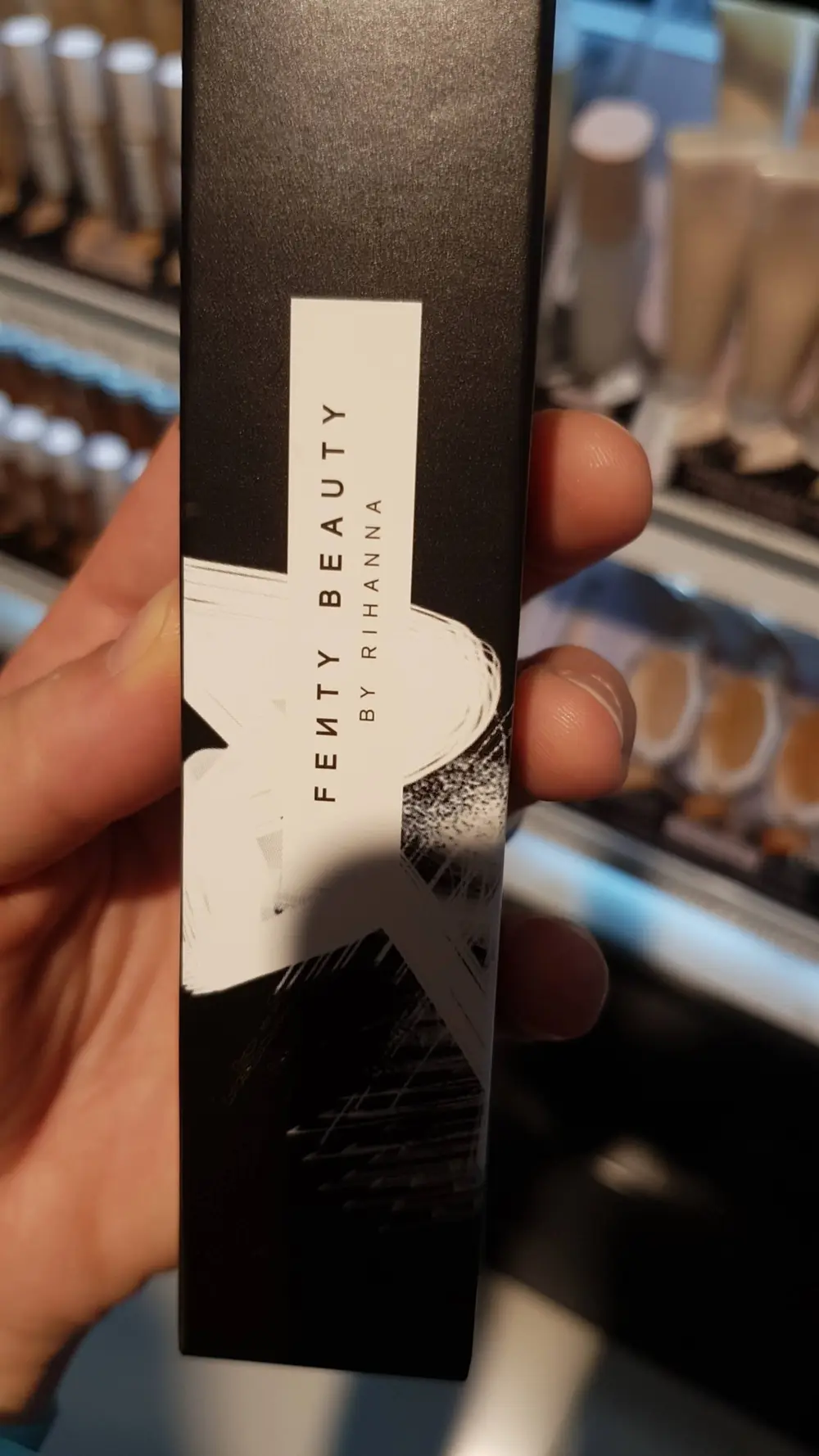 FENTY BEAUTY - Pro filt'r hydrating longwear foundation