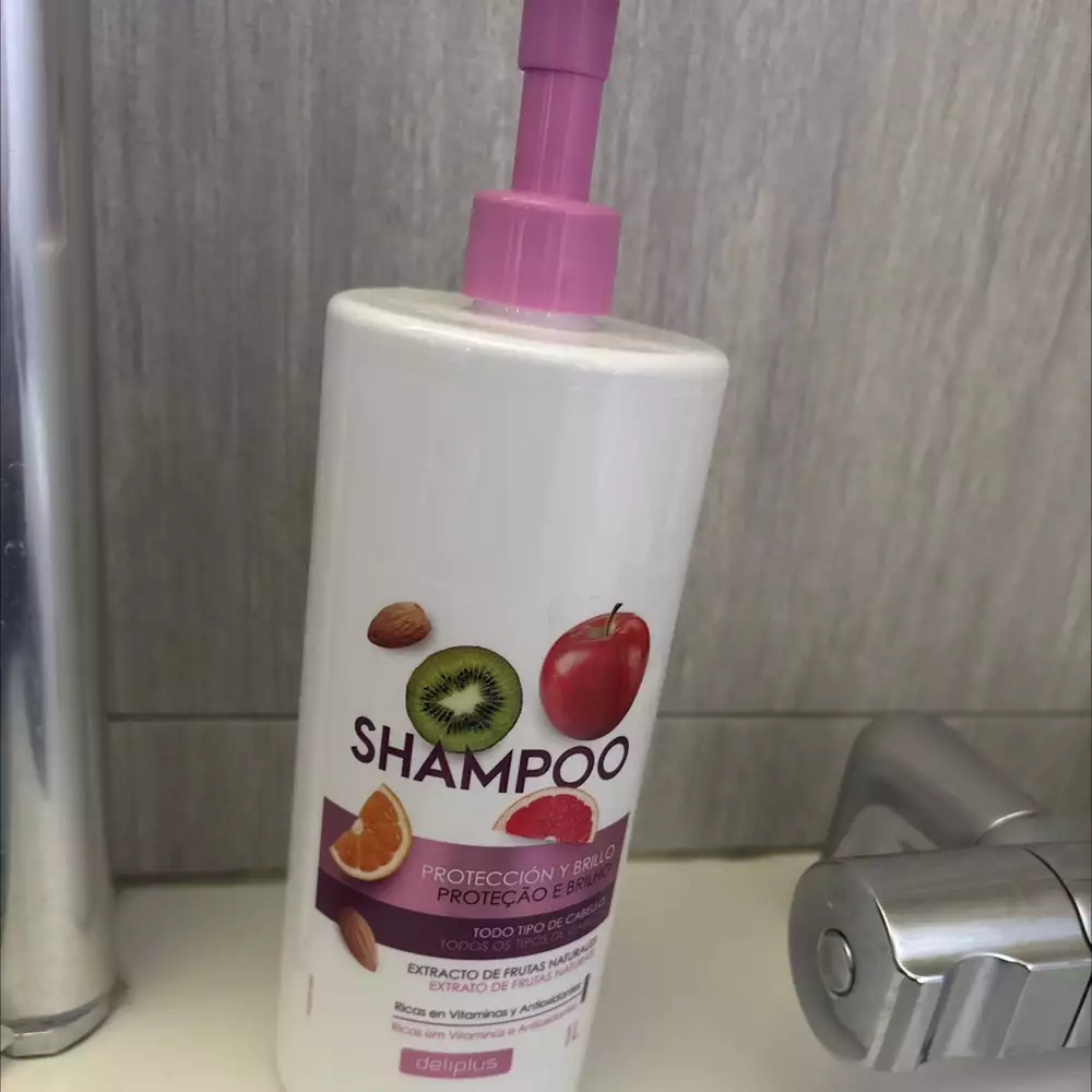 DELIPLUS - Shampoo extracto de frutas naturales