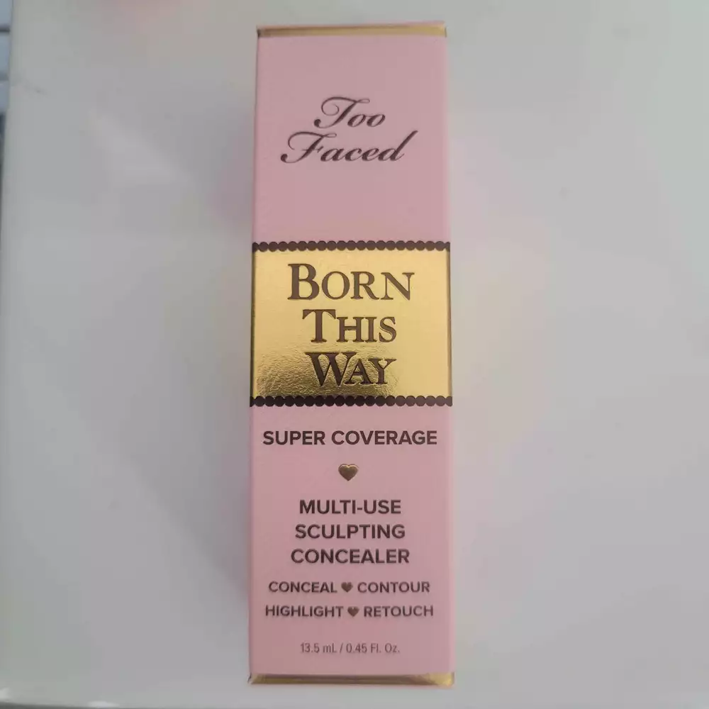 TOO FACED - Born this way - Multi-use sculpting concealer