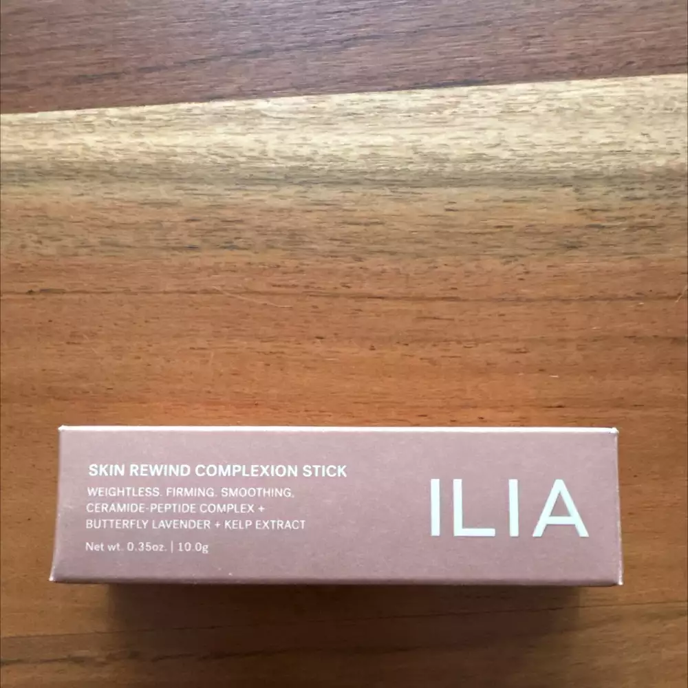 ILIA - Skin rewind complexion stick