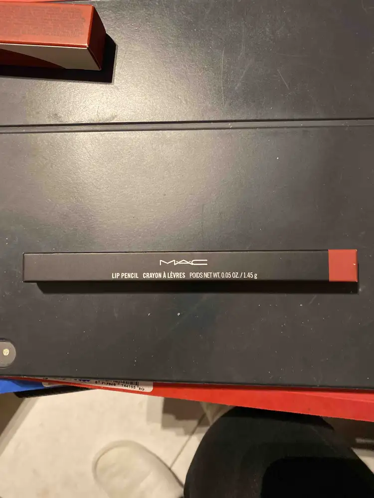 MAC - Crayon à lèvres