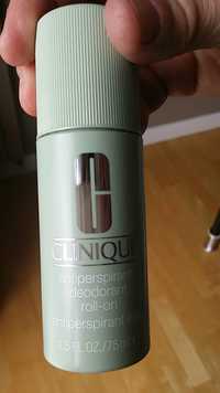 CLINIQUE - Antiperspirant-déodorant roll-on