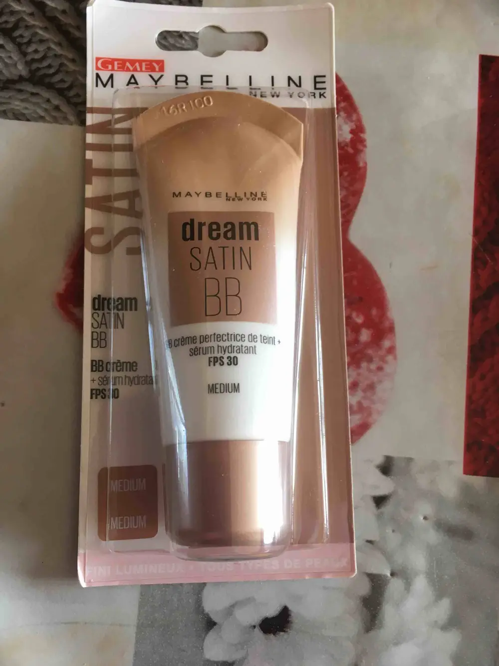 GEMEY MAYBELLINE - Dream satin BB - Crème perfectrice de teint + sérum hydratant fps 30