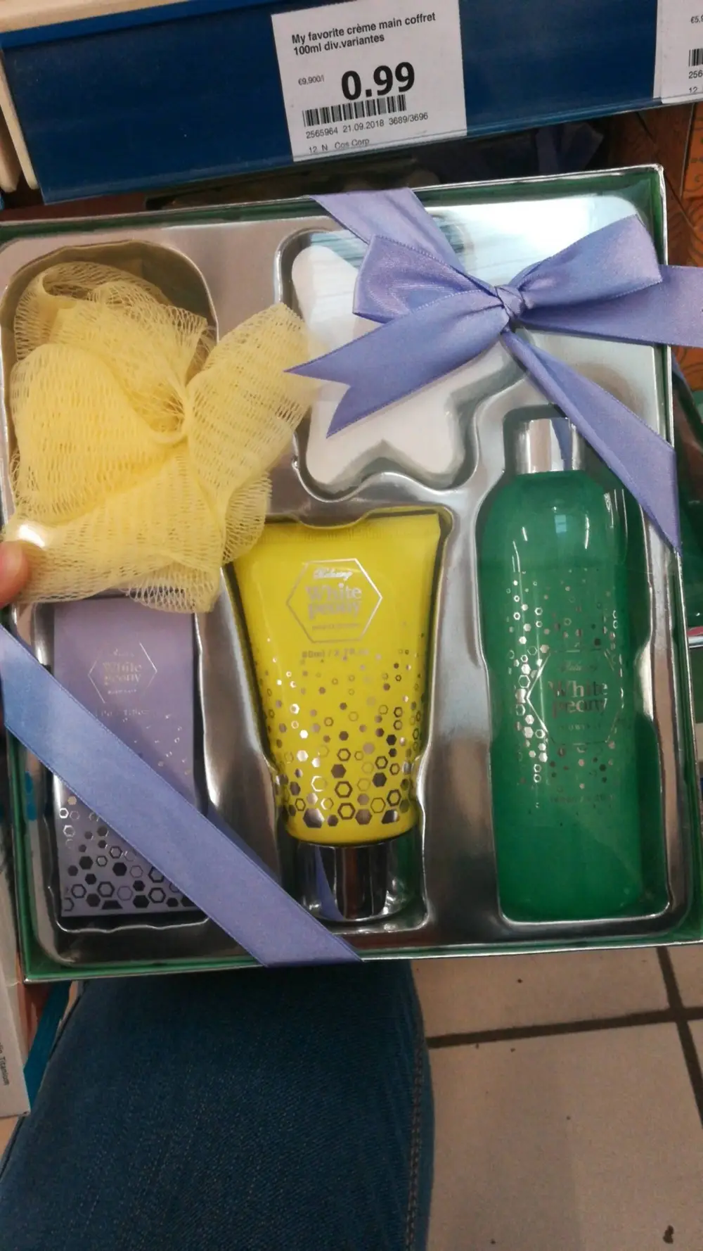 WHITE PEONY - Coffret Bath & showergel body lotion bath salt