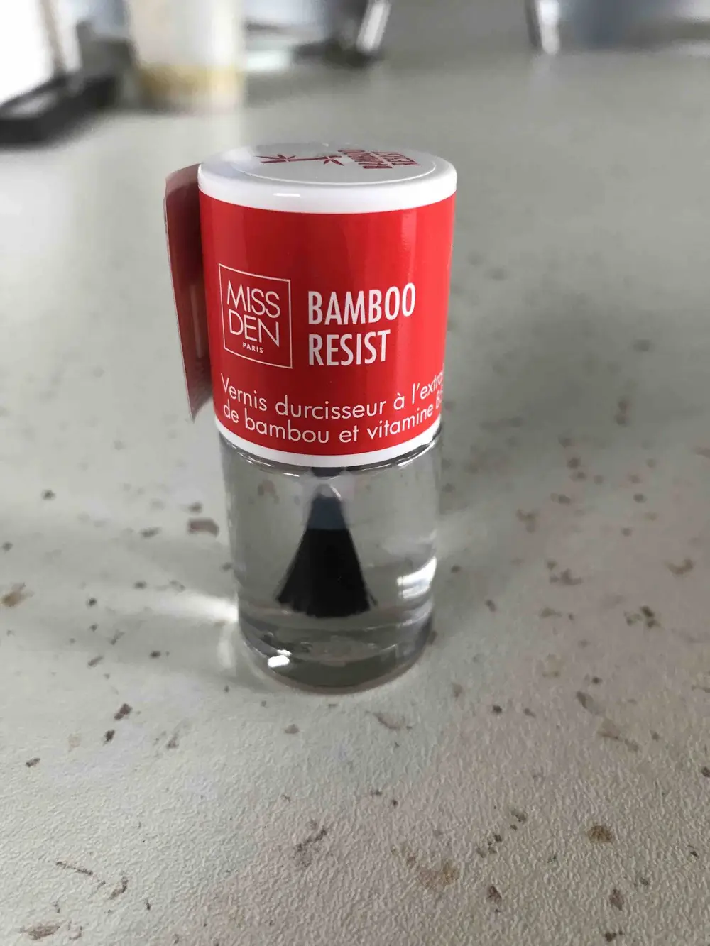 MISS DEN - Bamboo resist - Vernis durcisseur 061