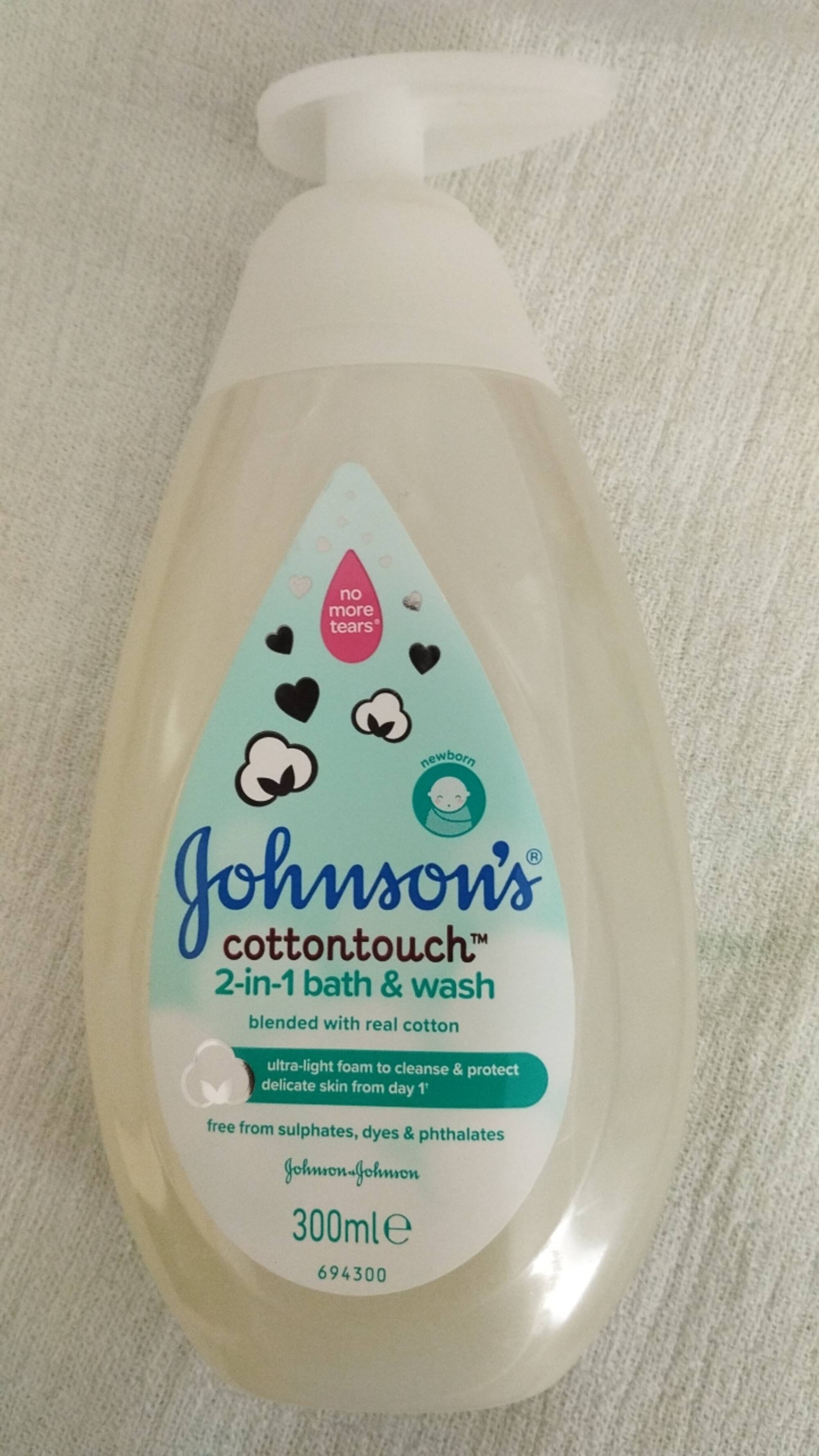 JOHNSON'S - Cottontouch - 2 in 1 bath & wash