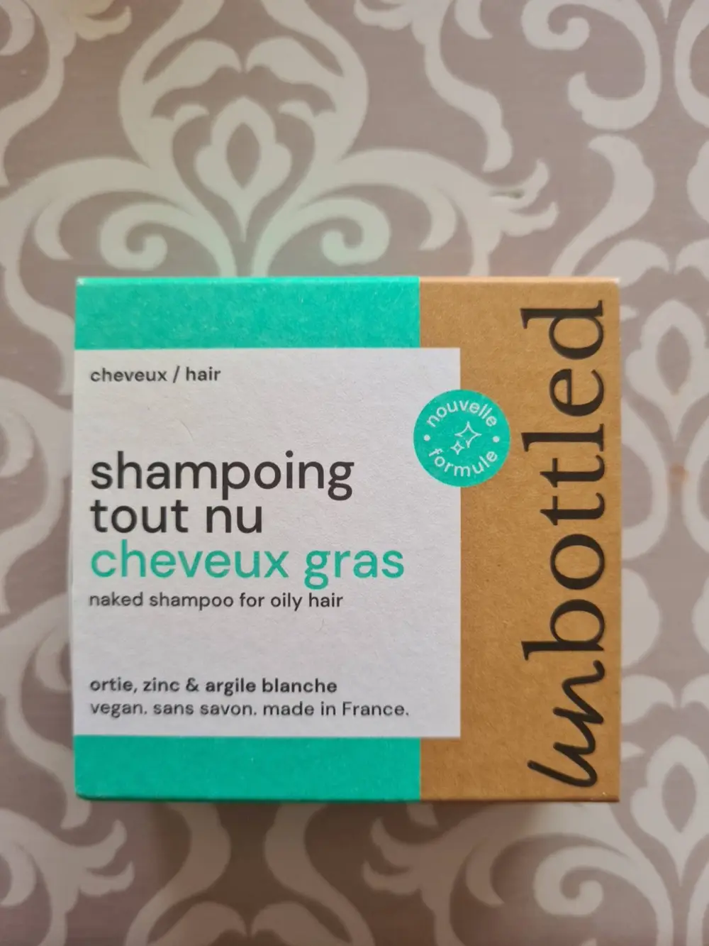 UN BOTTLED - Shampoing tout nu cheveux gras