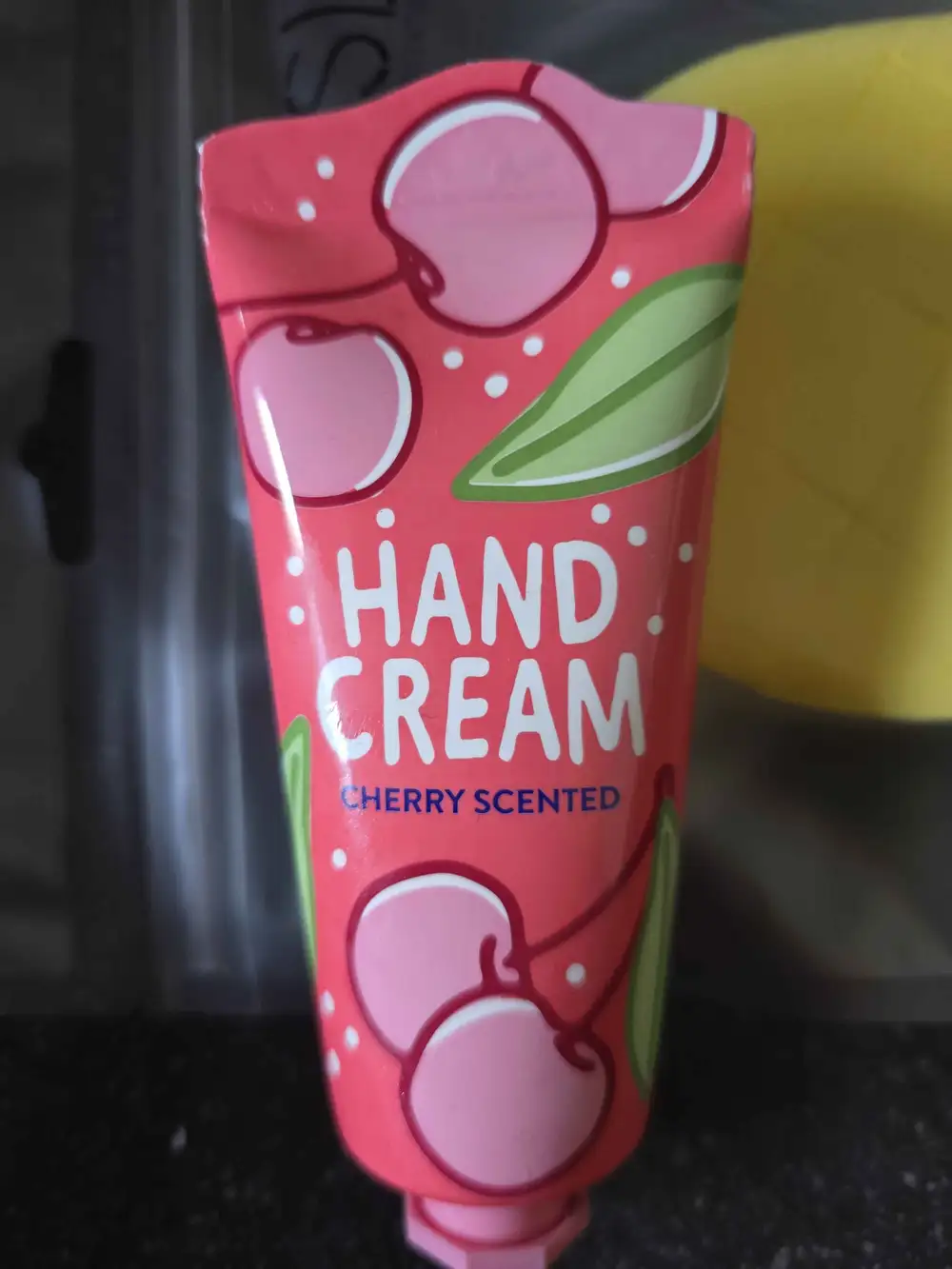 ORCHARD - Hand cream cherry scented 