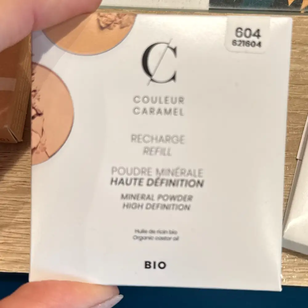 COULEUR CARAMEL - Poudre minérale 604