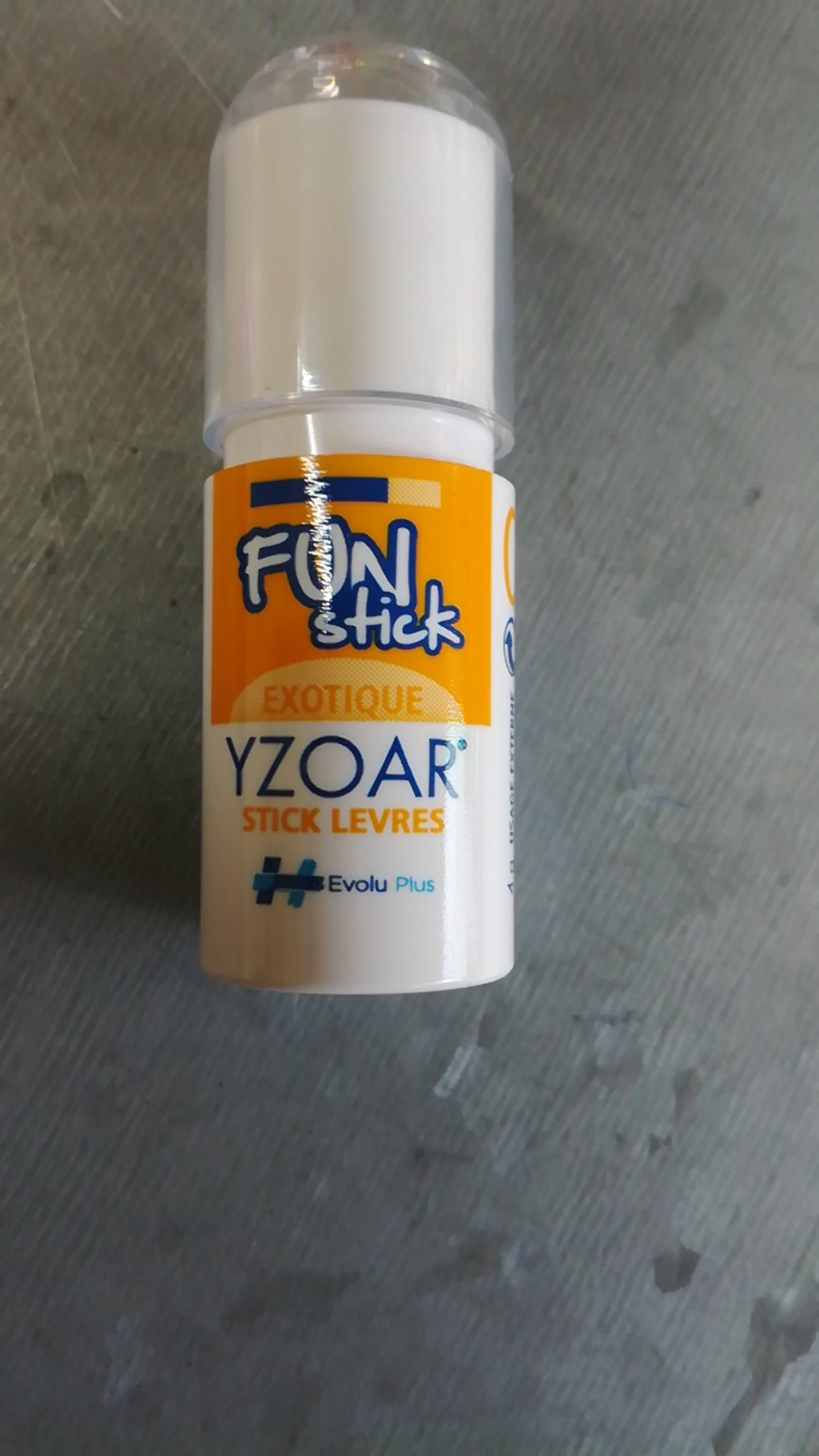 YZOAR - Fun stick - Stick lèvres exotique