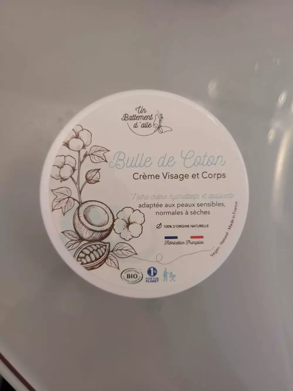 UN BATTEMENT D'AILE - Bulle de coton - Crème visage et corps