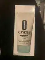 CLINIQUE - Blackhead solutions - Nettoyant exfolifant anti-points noirs