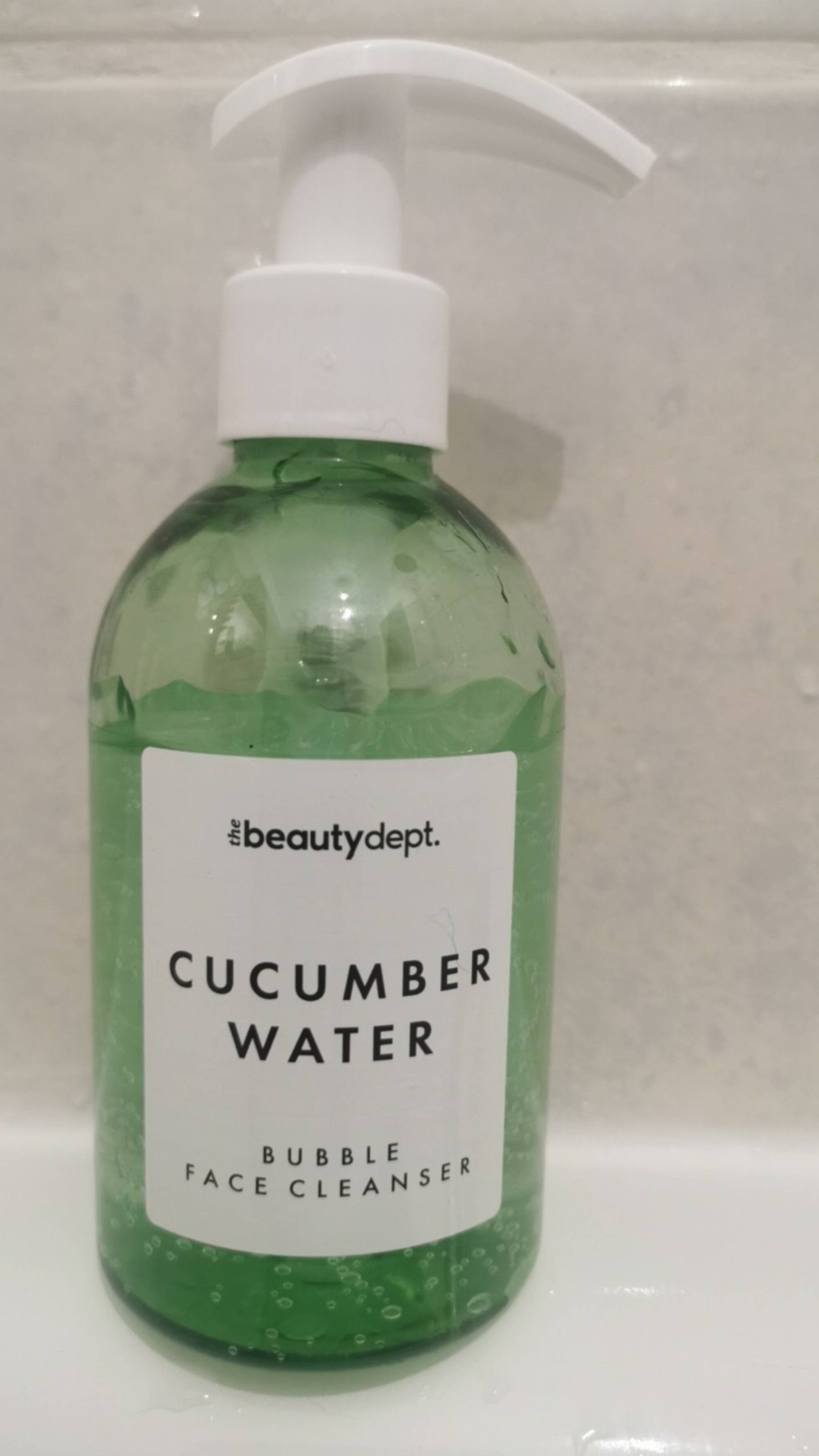 THE BEAUTY DEPT - Cucumber water - Bubble face cleanser