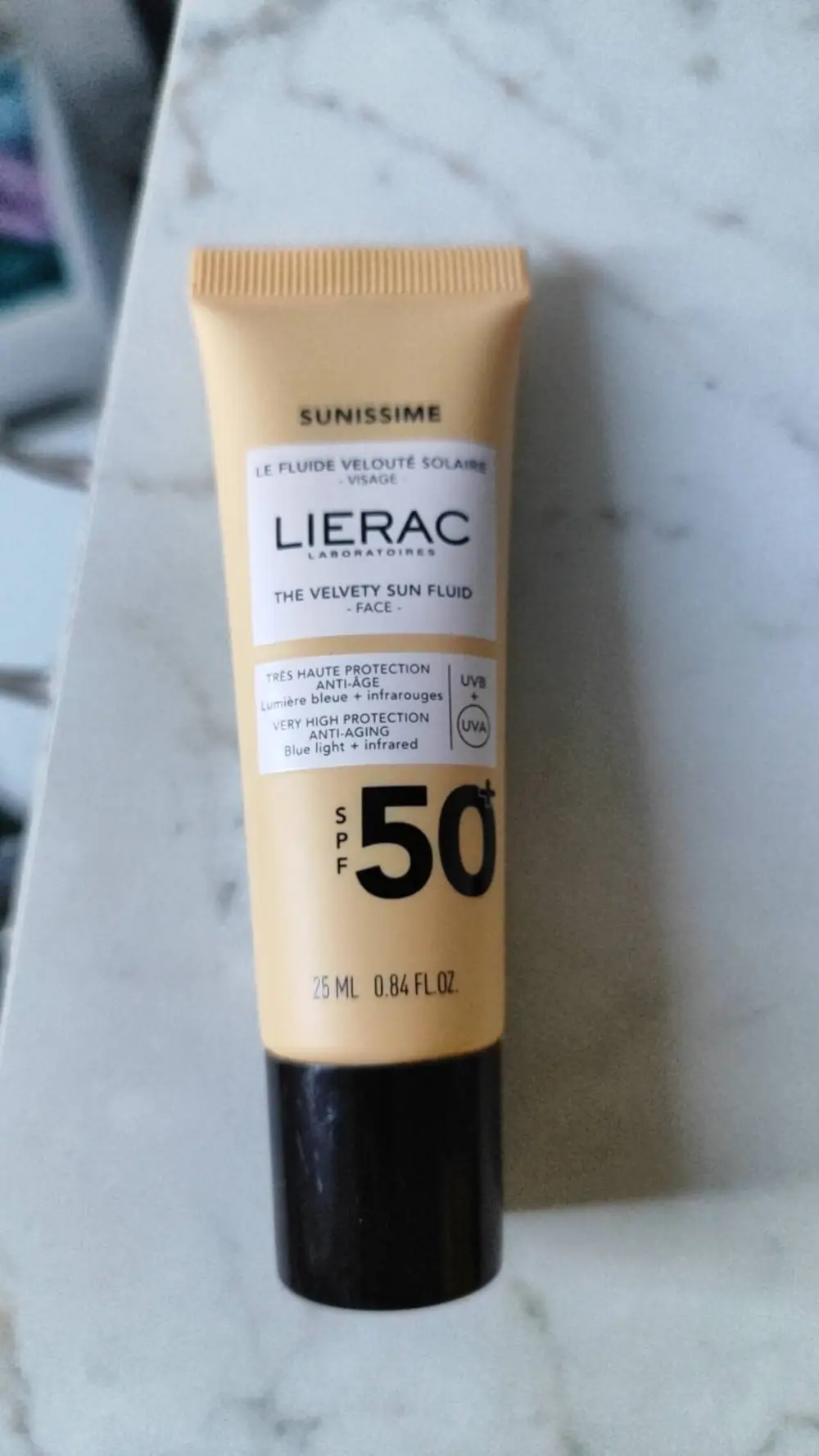 LIÉRIC - Le fluide velouté solaire visage  SPF 50+