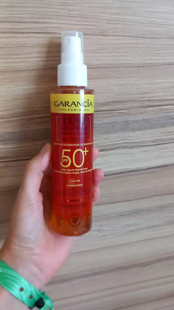 GARANCIA - Sun protect -  L'eau solaire rouge SPF50+