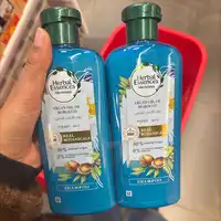 HERBAL ESSENCES - Argan oil of morocco real botanicals - Shampoo