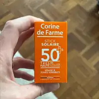 CORINE DE FARME - Stick solaire SPF50+ visage & zones sensibles