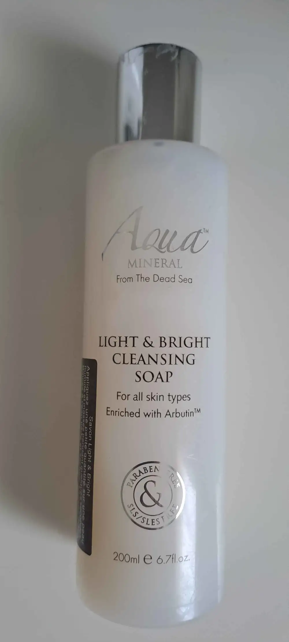 AQUA MINERAL - Light & bright cleansing soap