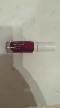 CÉNÉE - Rouge hyaluronique - L'eau à lèvres 