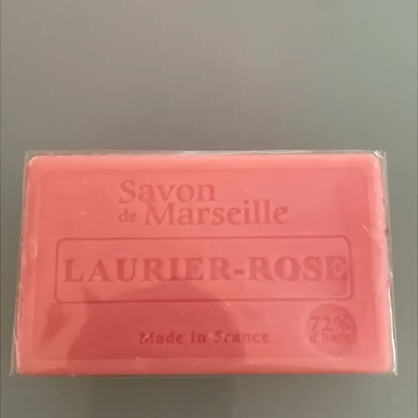LE SECRET NATUREL - Laurier-rose - Savon de Marseille 