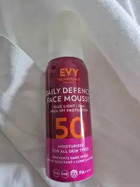 EVY TECHNOLOGY - Daily defence face mousse SPF 50 